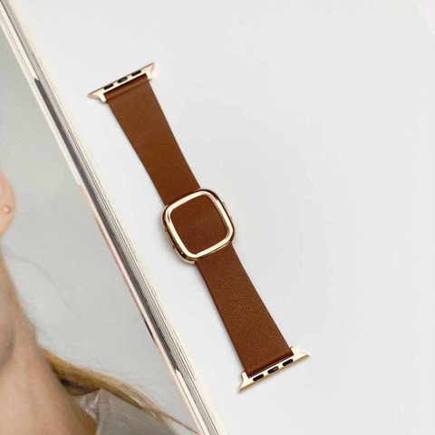 Кожаный ремешок Modern Buckle Leather на Apple Watch 38/40/41mm Gold/Brown Кожаный ремешок Modern Buckle Leather на Apple Watch 38/40/41mm Gold/Brown